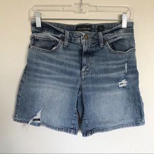 Lucky Brand Distressed The Roll Up Shorts 26